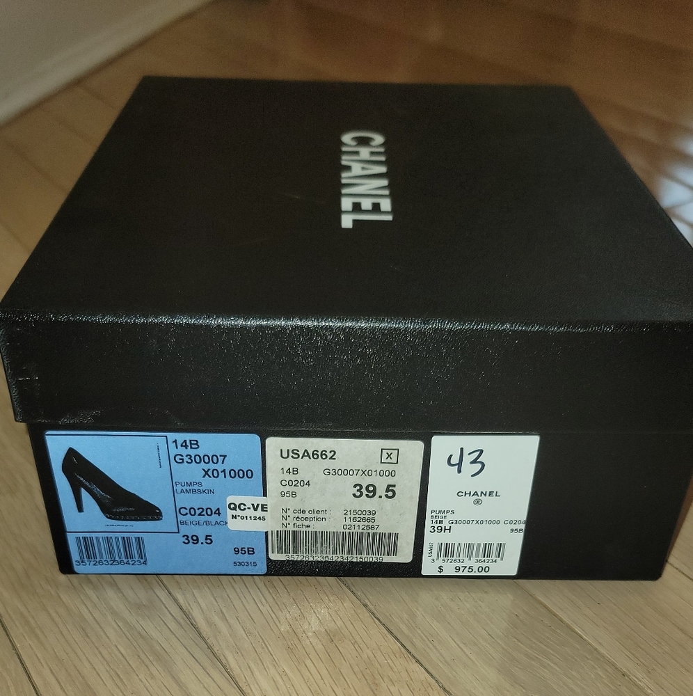 Chanel Lambskin Beige/Black Women's Shoes 39.5 - Picture 8 of 8